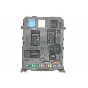 Boitier BSI H01 JOHNSON CONTROLS 9664476480 pour Peugeot 307