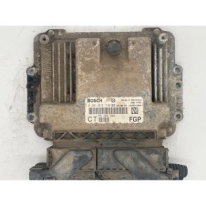 Calculateur Opel Zafira b unité de commande moteur ECU 0281012710 55202384