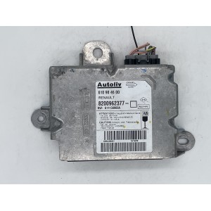 CALCULATEUR AIRBAG RENAULT CLIO 3 - 611130900A