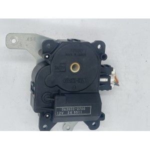 MOTEUR DE CHAUFFAGE SUZIKI SWIFT III - 063800-0700
