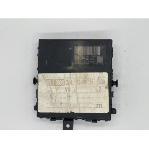 BOITIER FUSIBLES BCM X44-L22 RENAULT TWINGO 2 - 8201350220